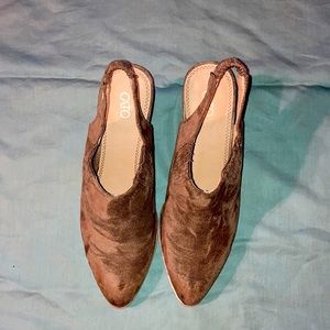 Size 7 Cato Slingback heeled booties